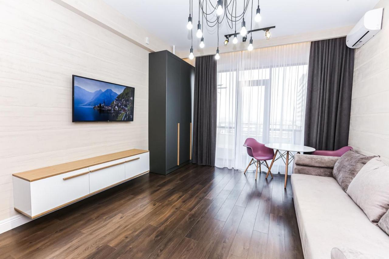 Апартаменти Sky House Premium Rent Кишинів Екстер'єр фото